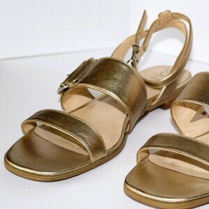 Sole Society goldtone metallic leather strappy flat sandals, size 10